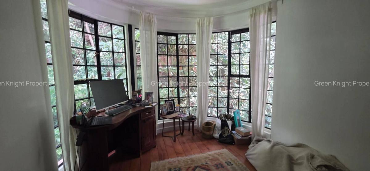 4 Bed House with En Suite in Loresho - 16
