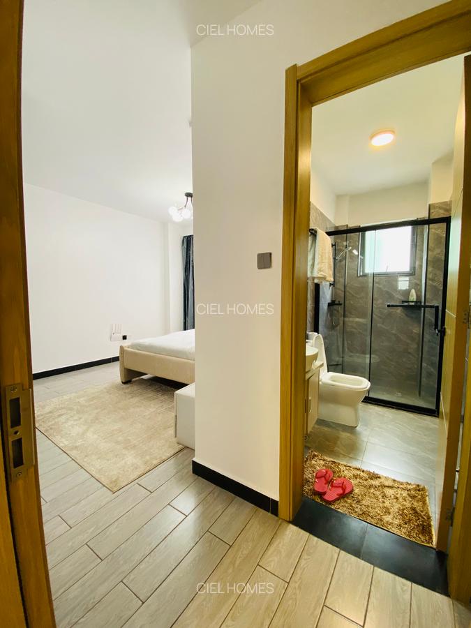Furnished 2 Bed Apartment with Swimming Pool in Kilimani - 14