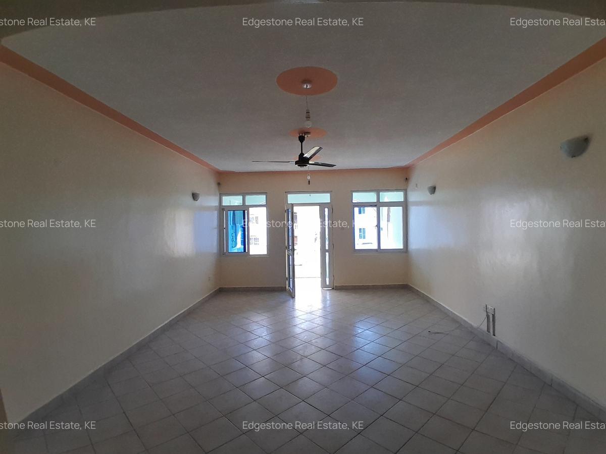 4 Bed Apartment with En Suite in Nyali Area - 15