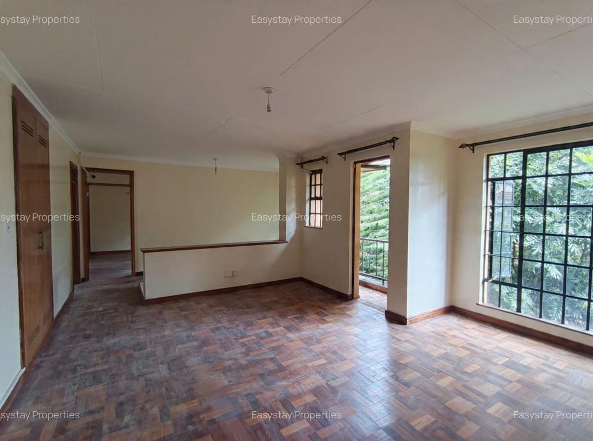 4 Bed House with En Suite in Runda - 5