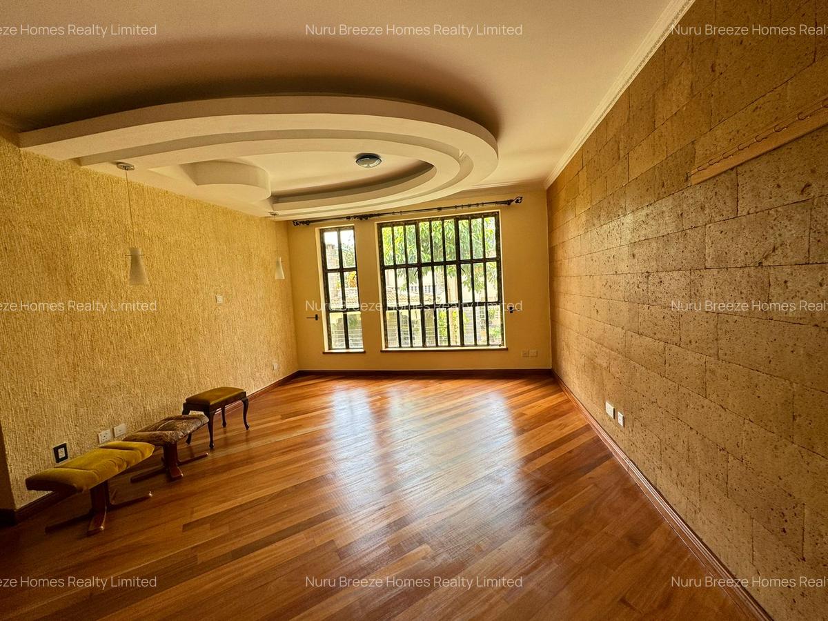 5 Bed House with En Suite in Nyari - 18