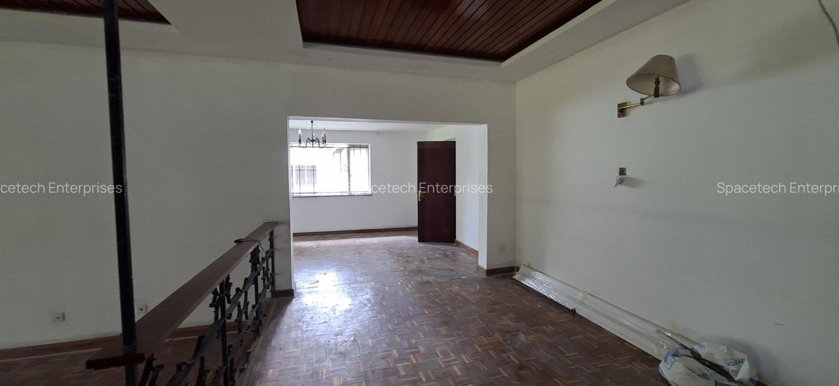 4 Bed House with En Suite in Muthaiga - 9