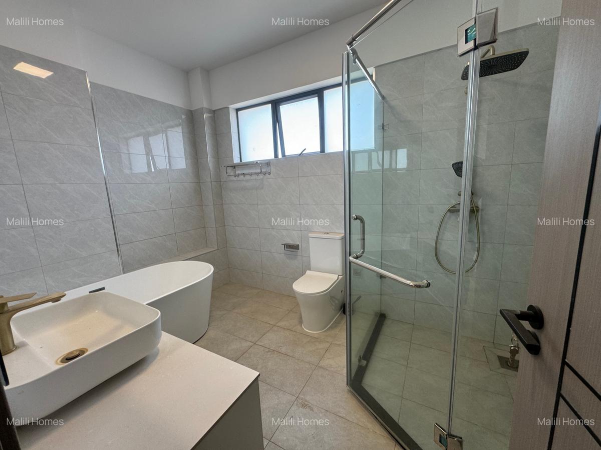 4 Bed Apartment in Kilimani - 7