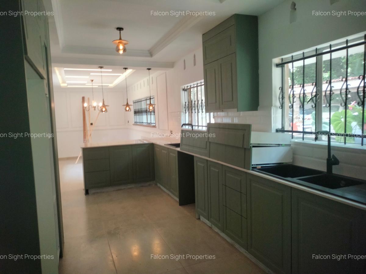 4 Bed Townhouse with Garden at Old Muthaiga - 15