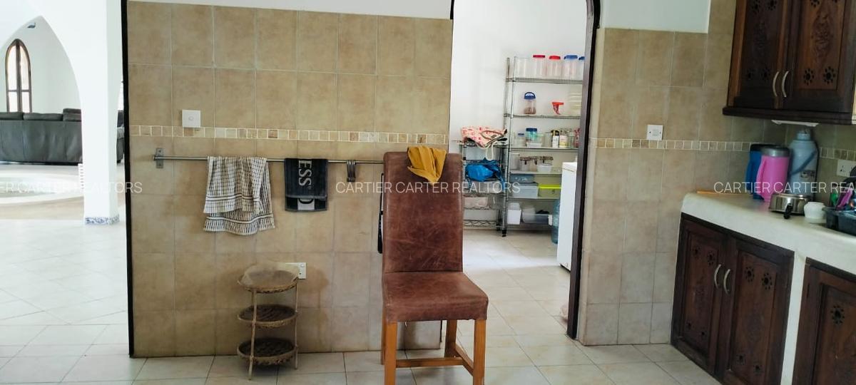 4 Bed House in Watamu - 8