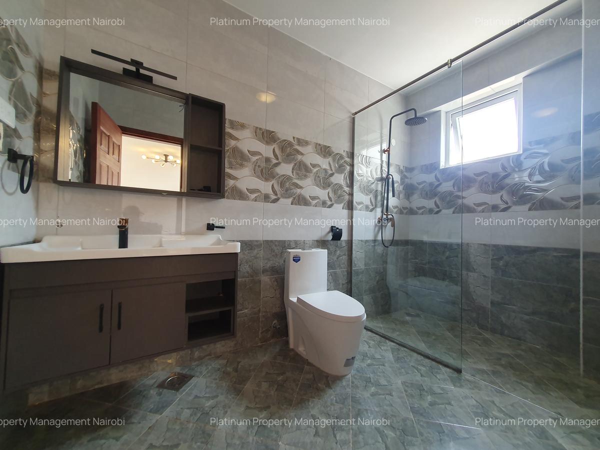 3 Bed Apartment with En Suite in General Mathenge - 16