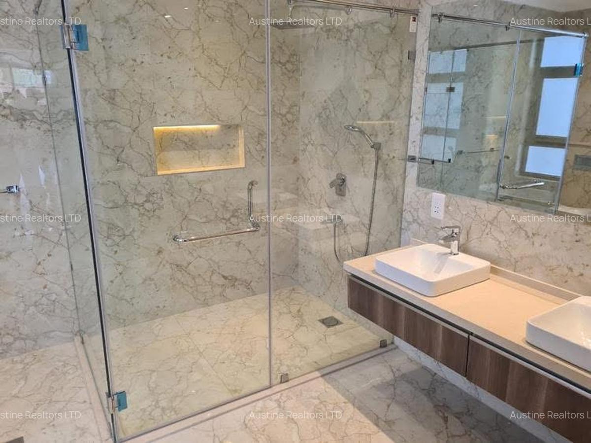 5 Bed Townhouse with En Suite at Peponi Road - 7