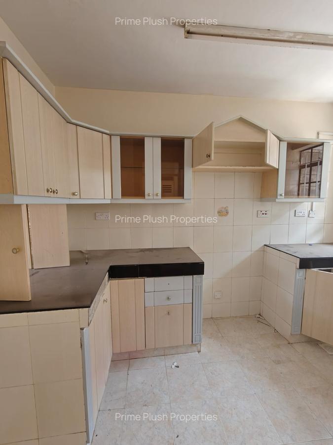 4 Bed House with Staff Quarters in South C - 4