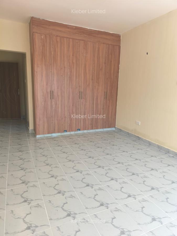 3 Bed House with En Suite in Kitengela - 6