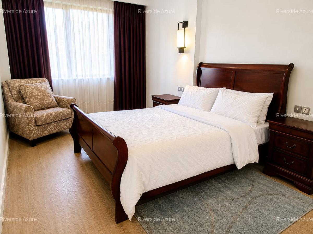 Serviced 2 Bed Apartment with En Suite at Riverside - 15