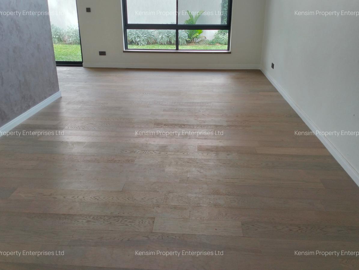 5 Bed Townhouse with En Suite in Lavington - 8