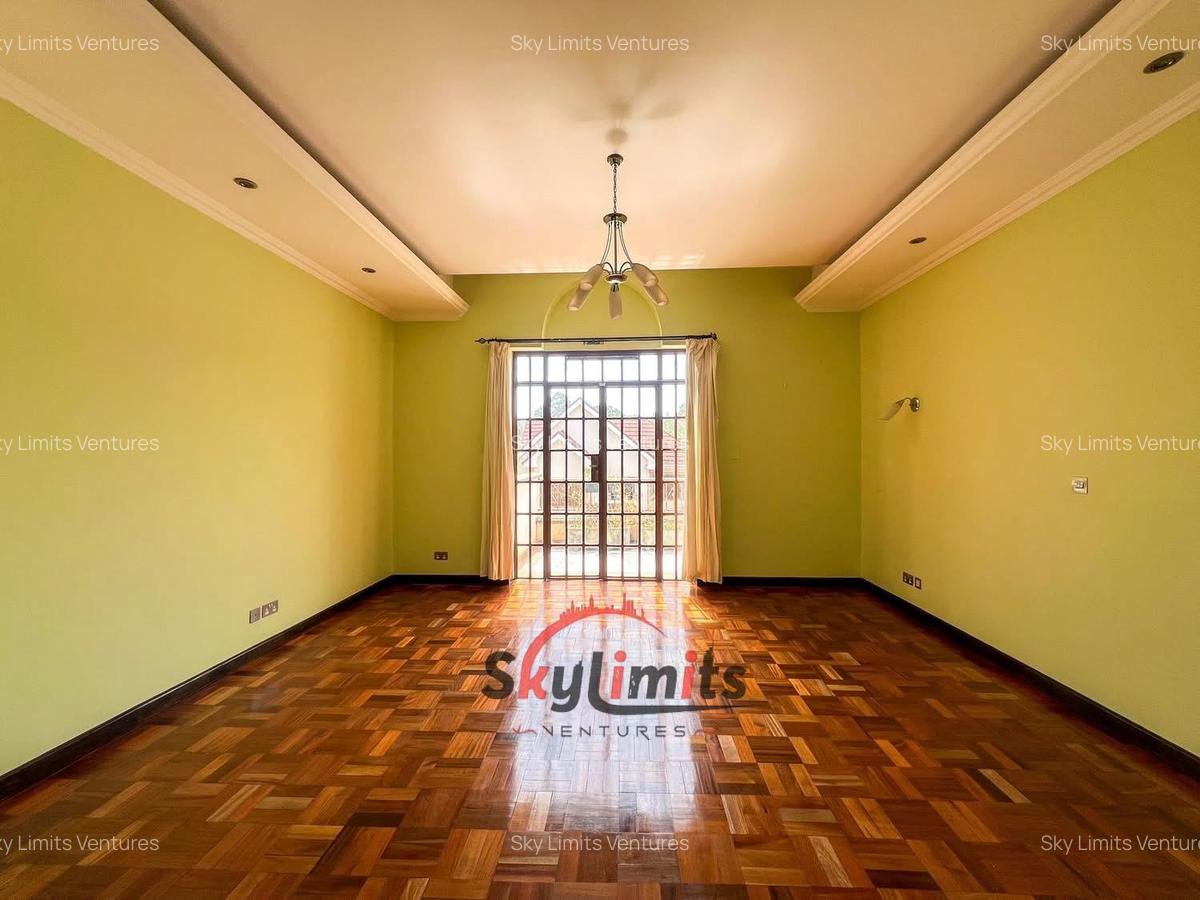 4 Bed Townhouse with En Suite in Rosslyn - 7