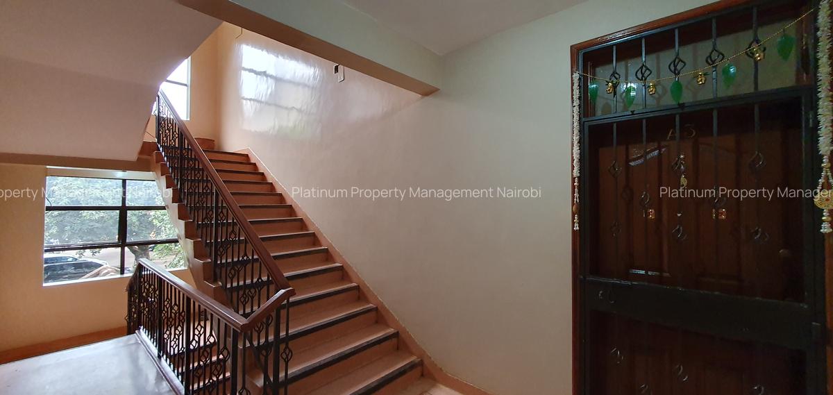 3 Bed Apartment with En Suite in Parklands - 20