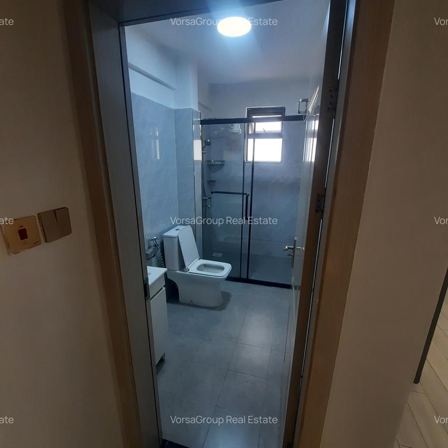 2 Bed Apartment with En Suite at Othaya Road - 14