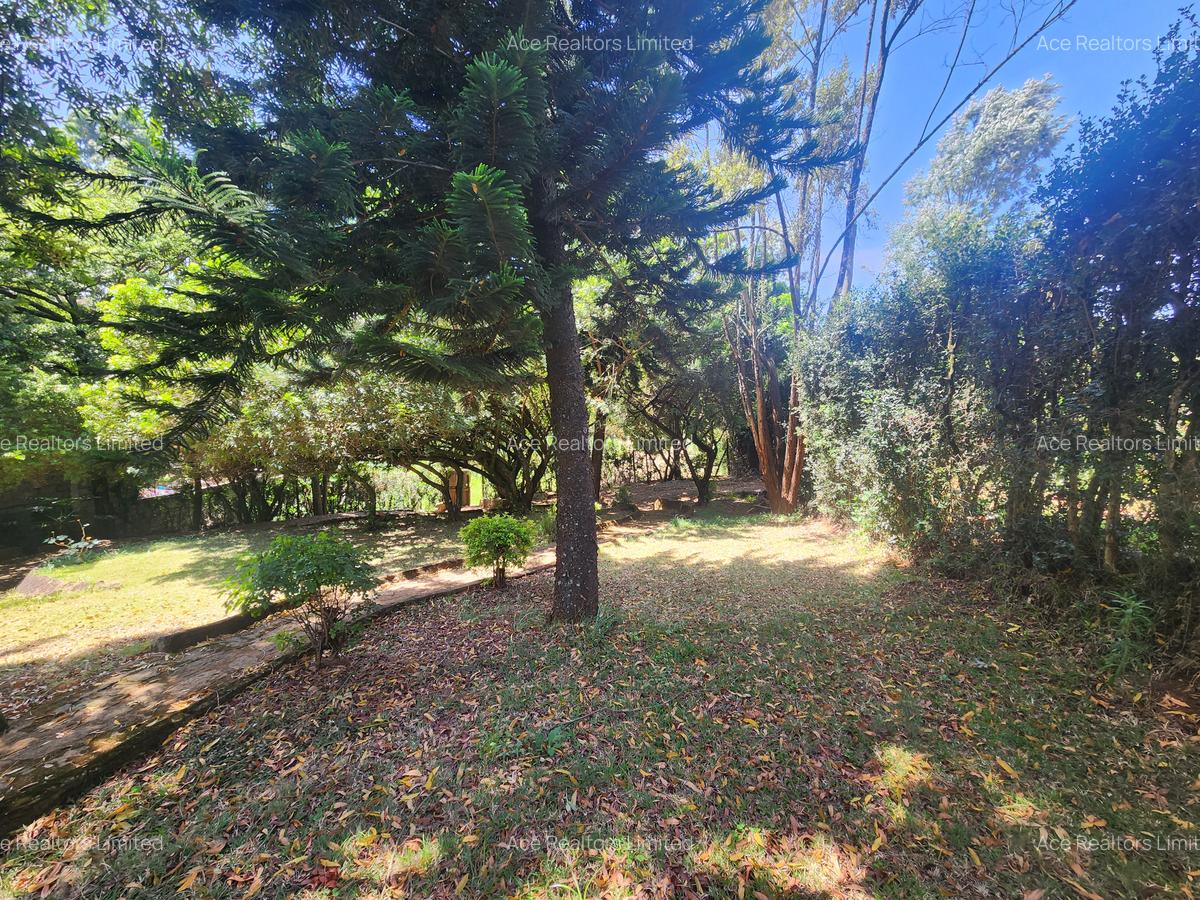 4 Bed House with En Suite at Mushroom Road - 8