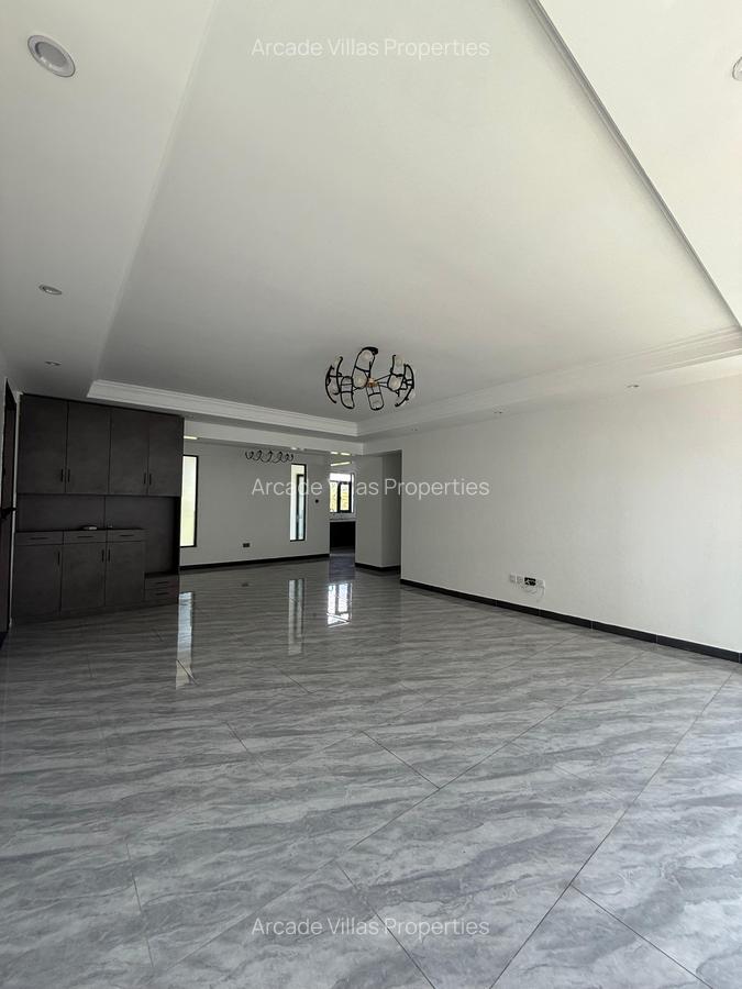 3 Bed Apartment with En Suite in Kileleshwa - 9