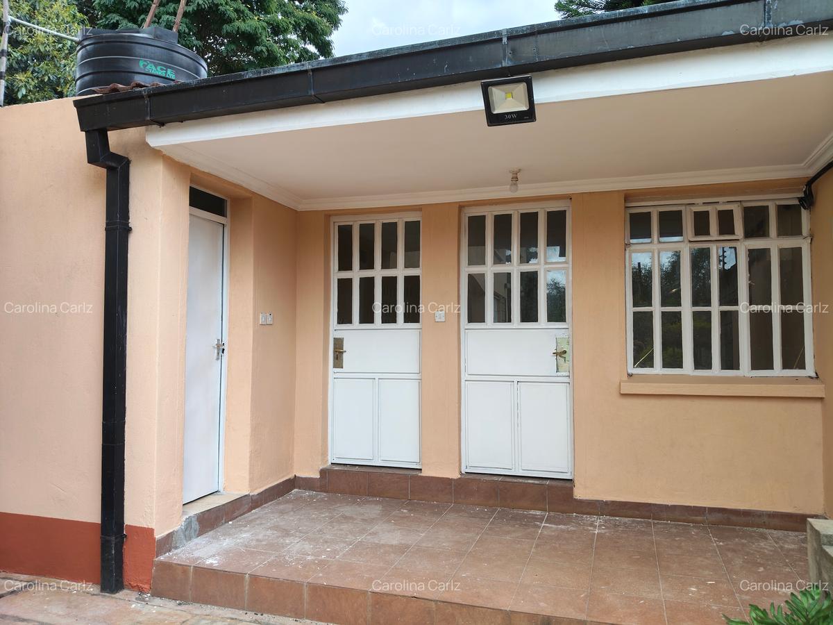 4 Bed House with En Suite at Rosslyn Lone Tree - 10