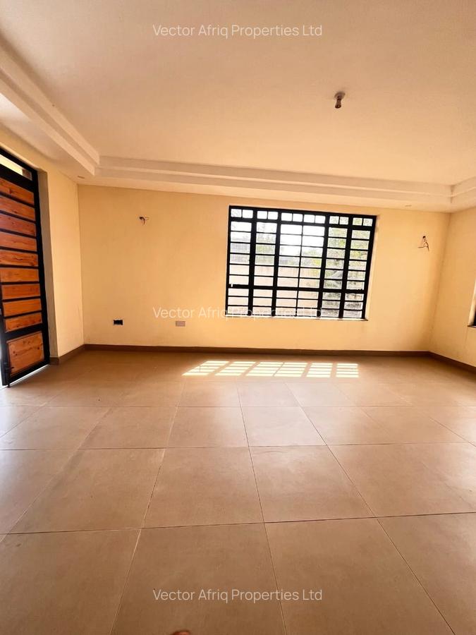 4 Bed House with En Suite in Kitengela - 9