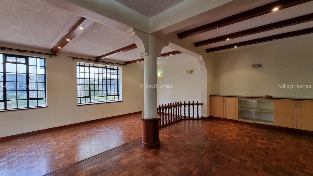 5 Bed Townhouse with En Suite in Kileleshwa - 7