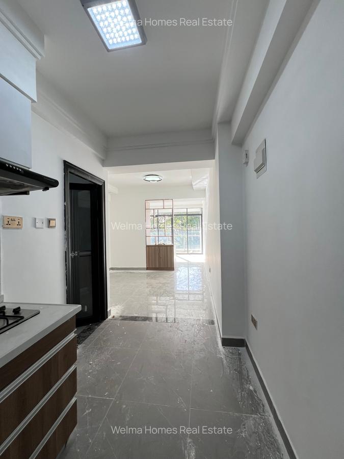 Studio Apartment with Gym in Lavington - 1