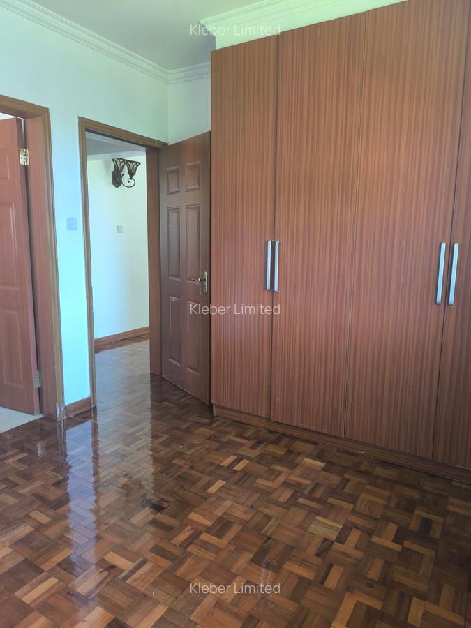 4 Bed House with En Suite in Loresho - 16