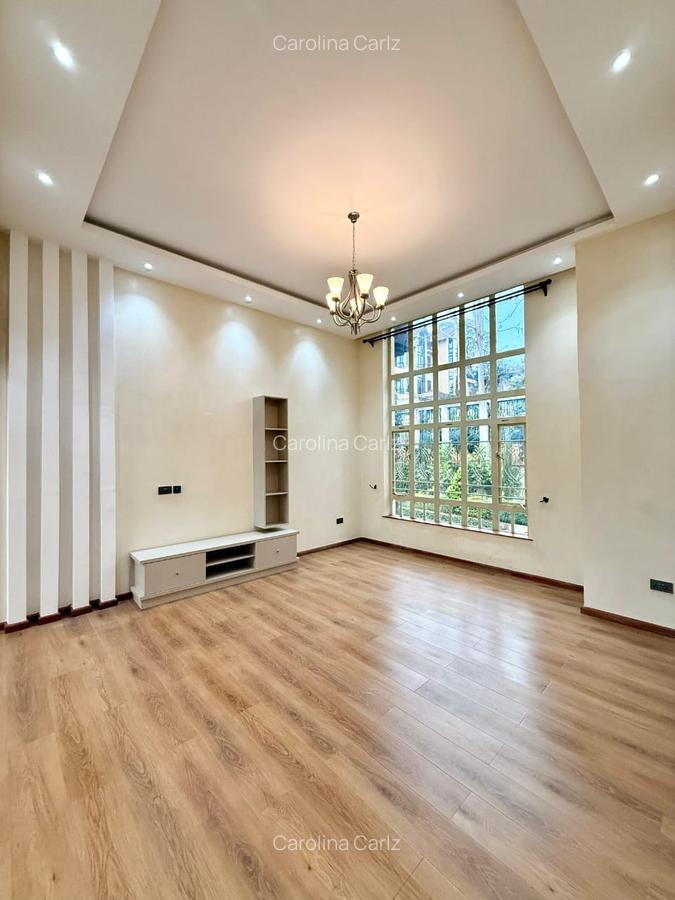 8 Bed House with En Suite at Off Redhill Link Road - 12