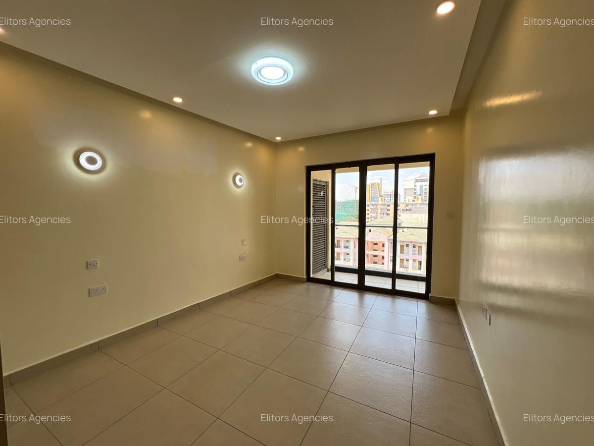 2 Bed Apartment with En Suite at Chania Avenue - 8