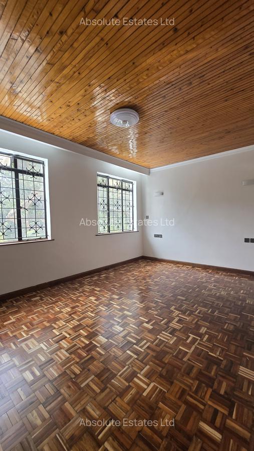 5 Bed Villa with Swimming Pool in Kiambu Road - 11