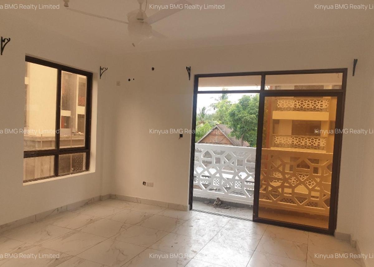 3 Bed Apartment with En Suite in Nyali Area - 8