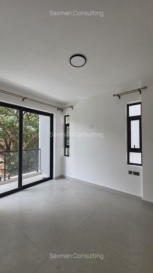 2 Bed Apartment with En Suite in Westlands Area - 7