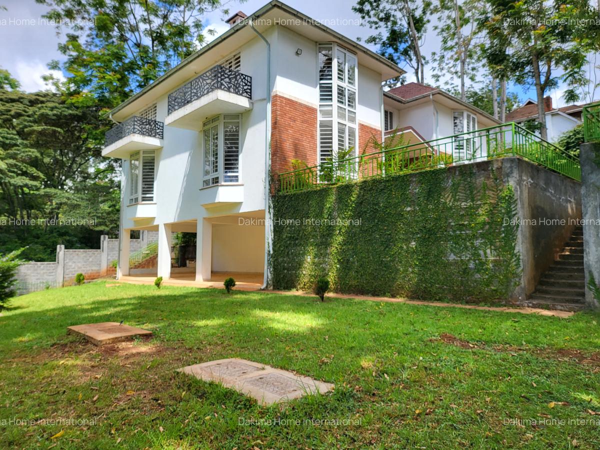 5 Bed Townhouse with En Suite in Rosslyn - 17