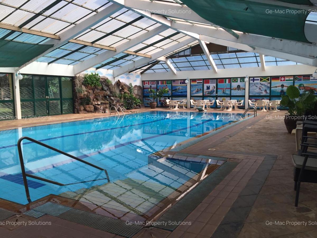 3 Bed House with En Suite in Spring Valley - 2