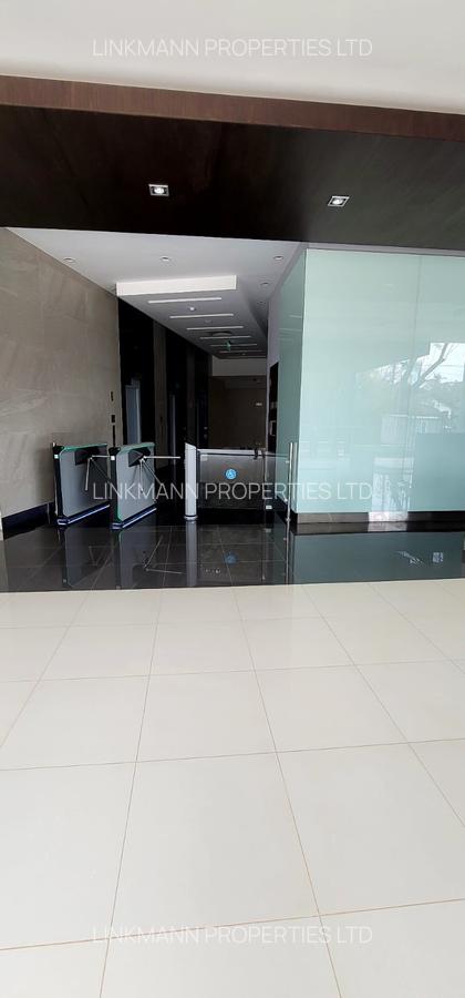 4,800 ft² Office with Service Charge Included in Westlands Area - 12