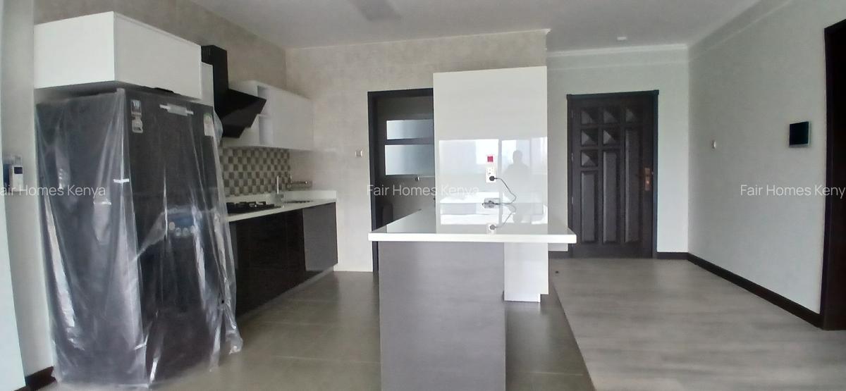 2 Bed Apartment with En Suite at Riverside Drive - 19