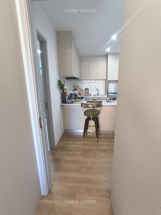 Studio Apartment with En Suite at Westlands - 10