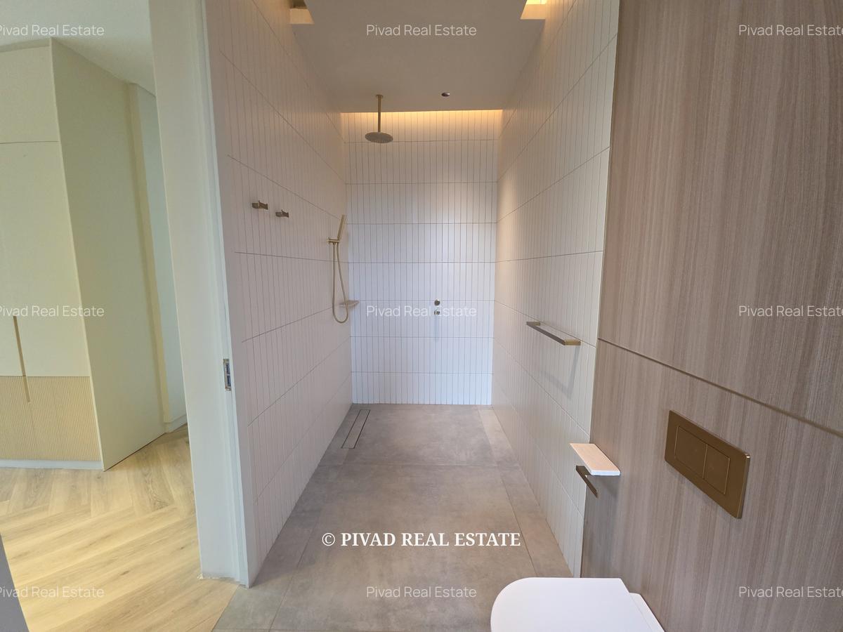 5 Bed House with Swimming Pool in Kitisuru - 5