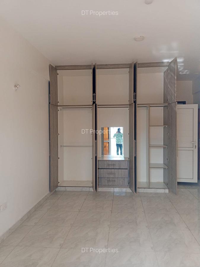 3 Bed House at Tudor - 4