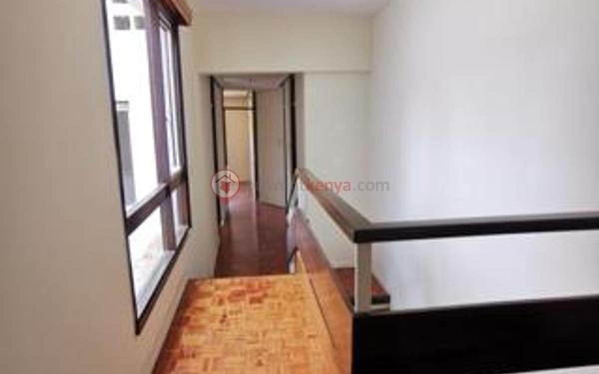 4 Bed Townhouse with En Suite at Kileleshwa - 12
