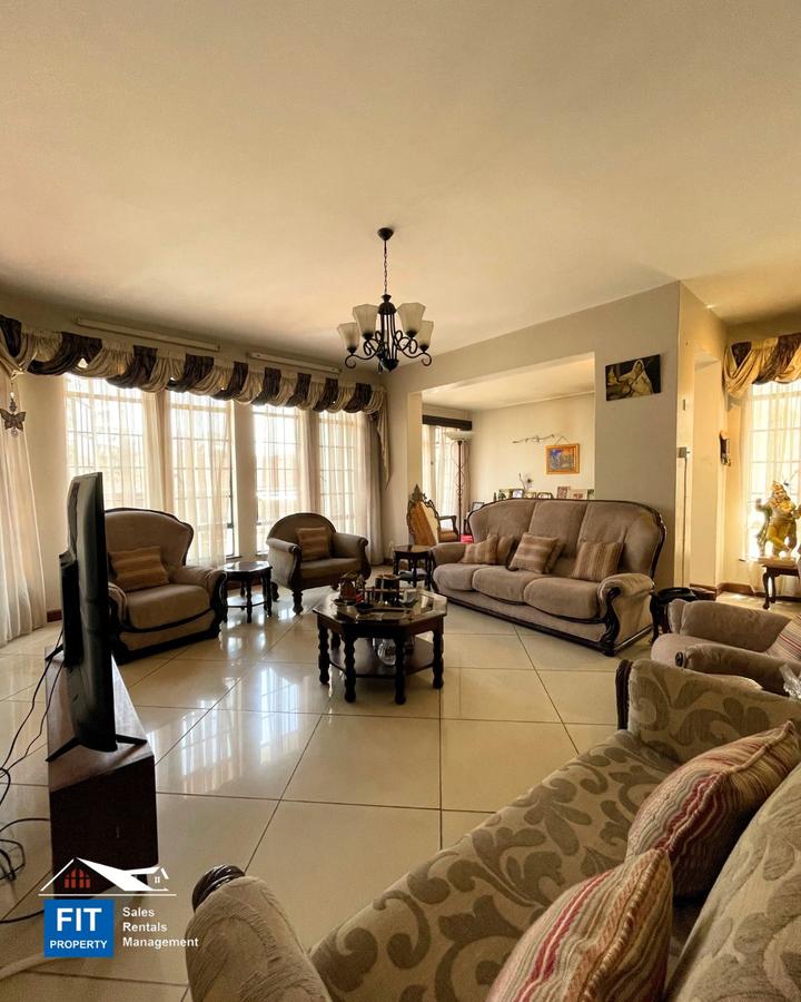 3 Bed Apartment with En Suite in General Mathenge - 1