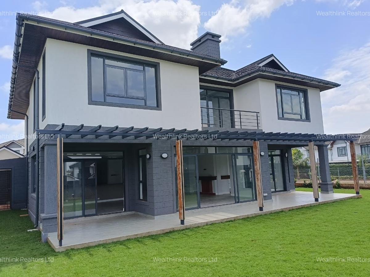 4 Bed Townhouse with En Suite at Five Star Paradise - 2