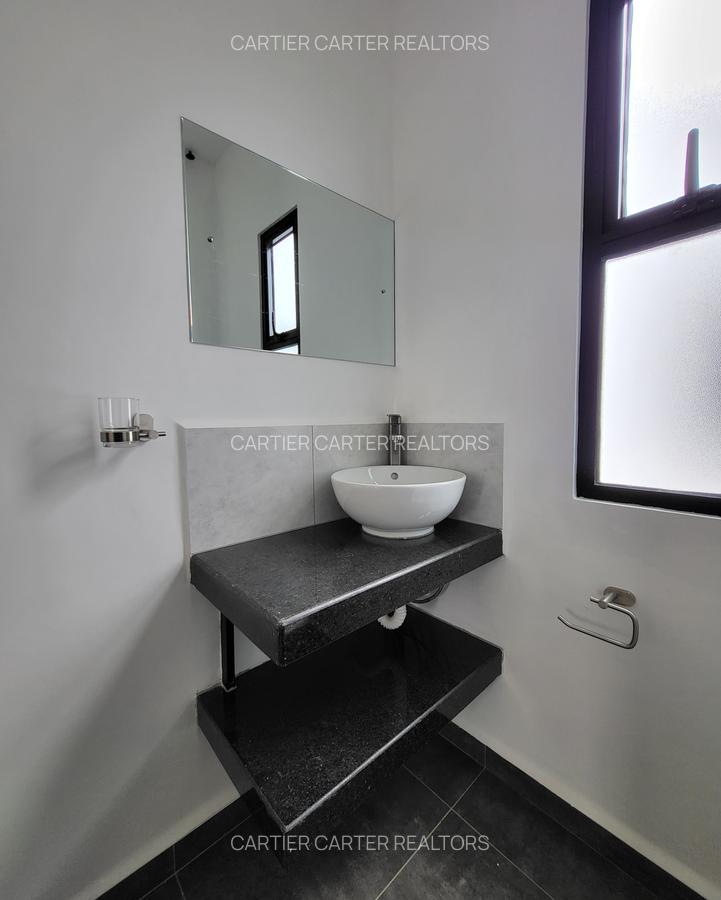 2 Bed Apartment with En Suite in Tatu City - 9