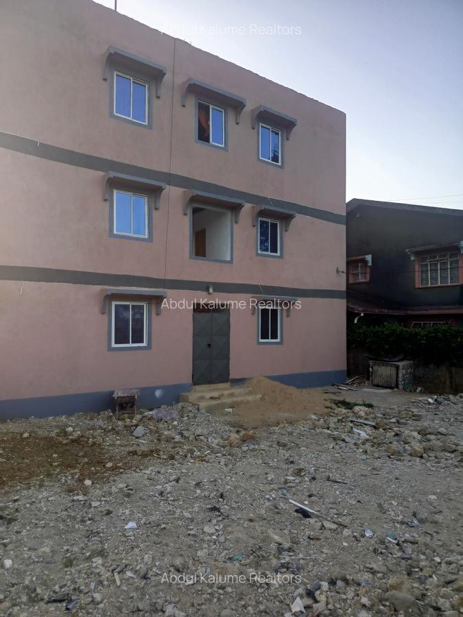 Serviced 10 Bed Apartment with En Suite at Kiembeni - 3