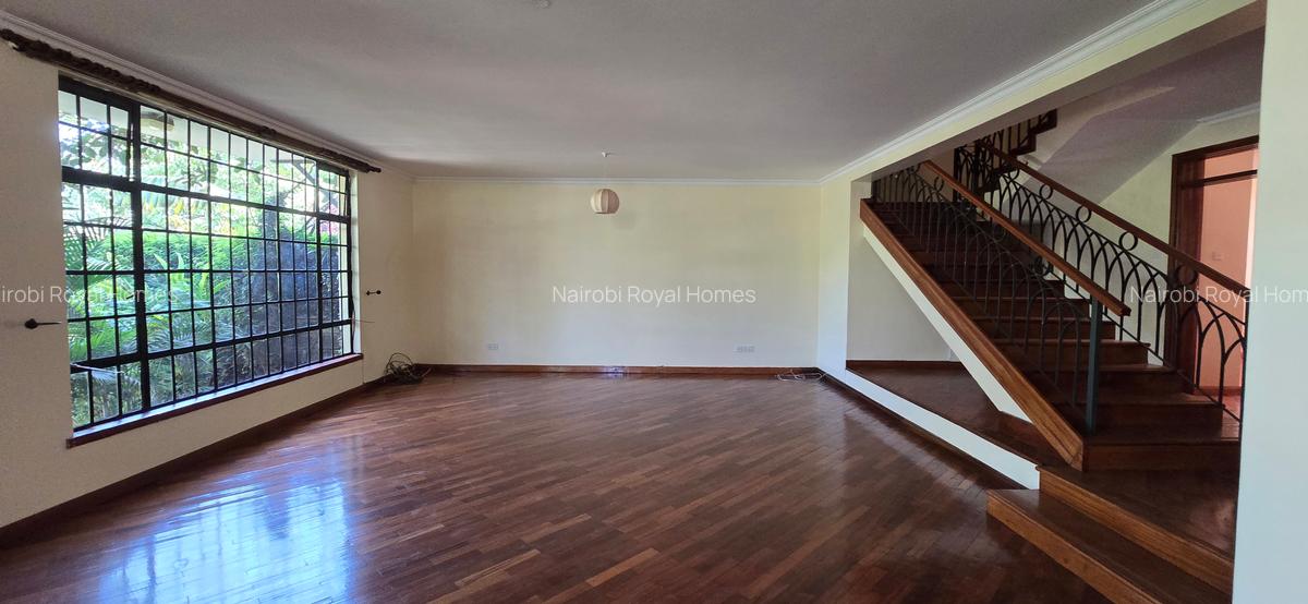 4 Bed Townhouse with En Suite at Lavington Green - 4