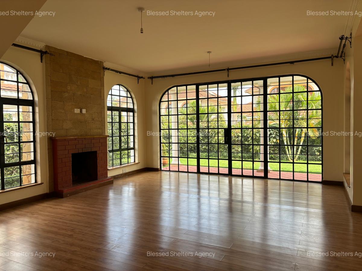 4 Bed Villa with En Suite in Kiambu Road - 10