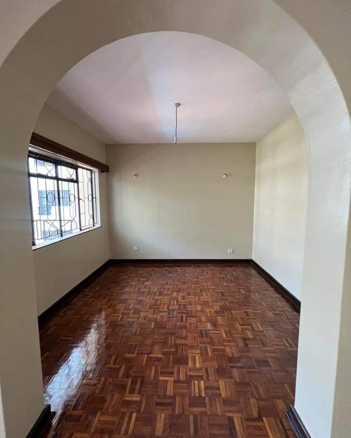 2 Bed Apartment with En Suite in Riverside - 8