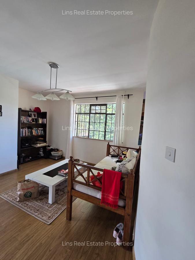 4 Bed Townhouse with En Suite in Runda - 10