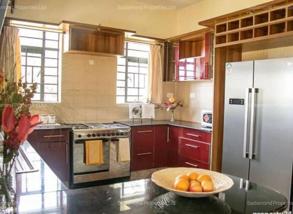 5 Bed Townhouse with En Suite in Kitisuru - 2