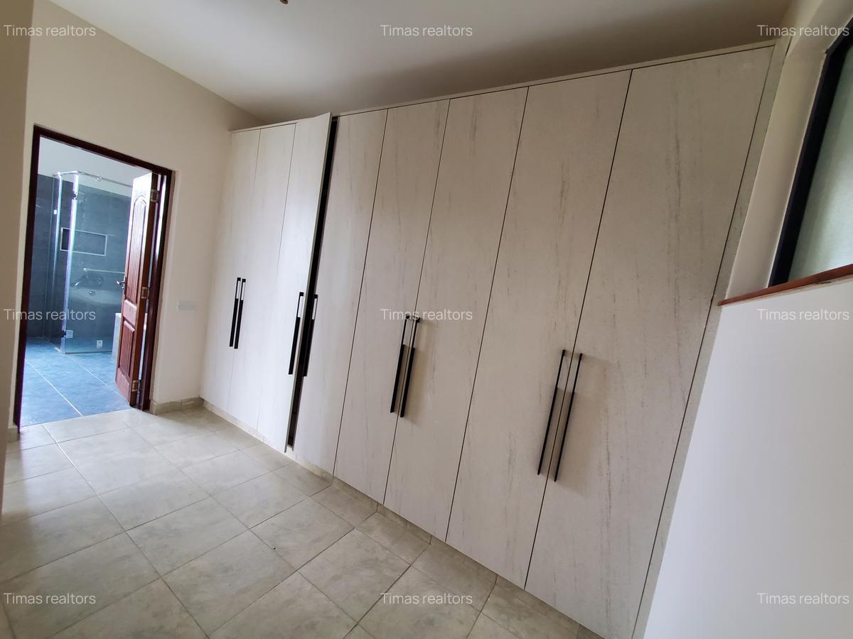 4 Bed Townhouse with En Suite at Syokimau - 12