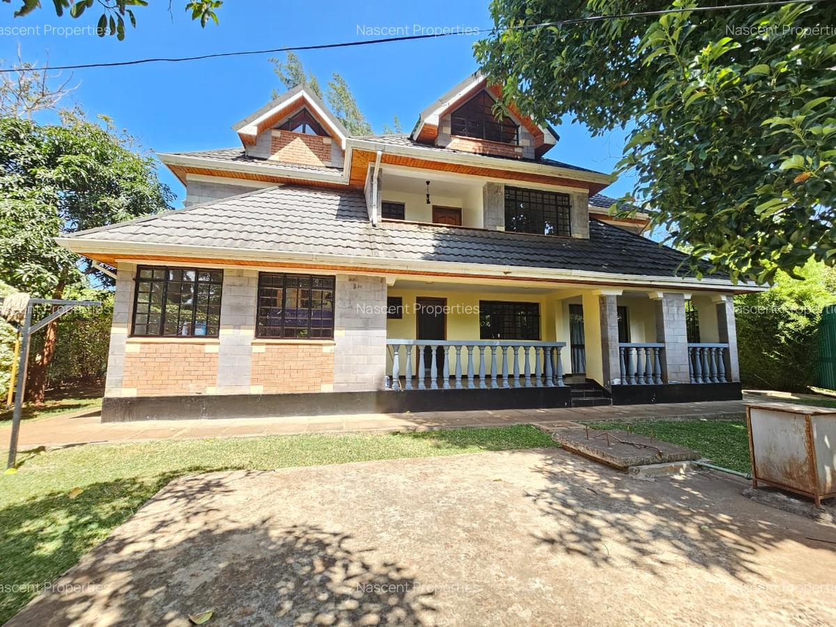 4 Bed House with En Suite in Runda - 2
