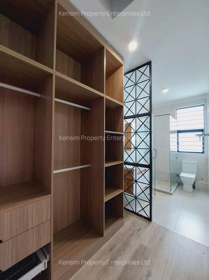 4 Bed Townhouse with En Suite in Runda - 3